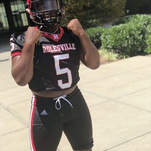 Meet your Posher, Dee